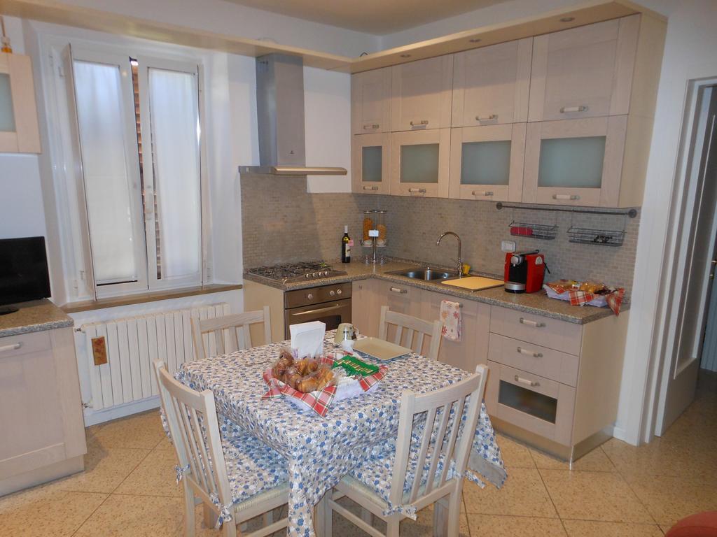 B&B La Luna Dal Borgo Jesi Kültér fotó