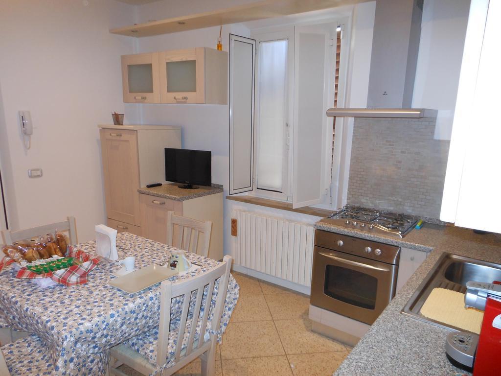 B&B La Luna Dal Borgo Jesi Kültér fotó