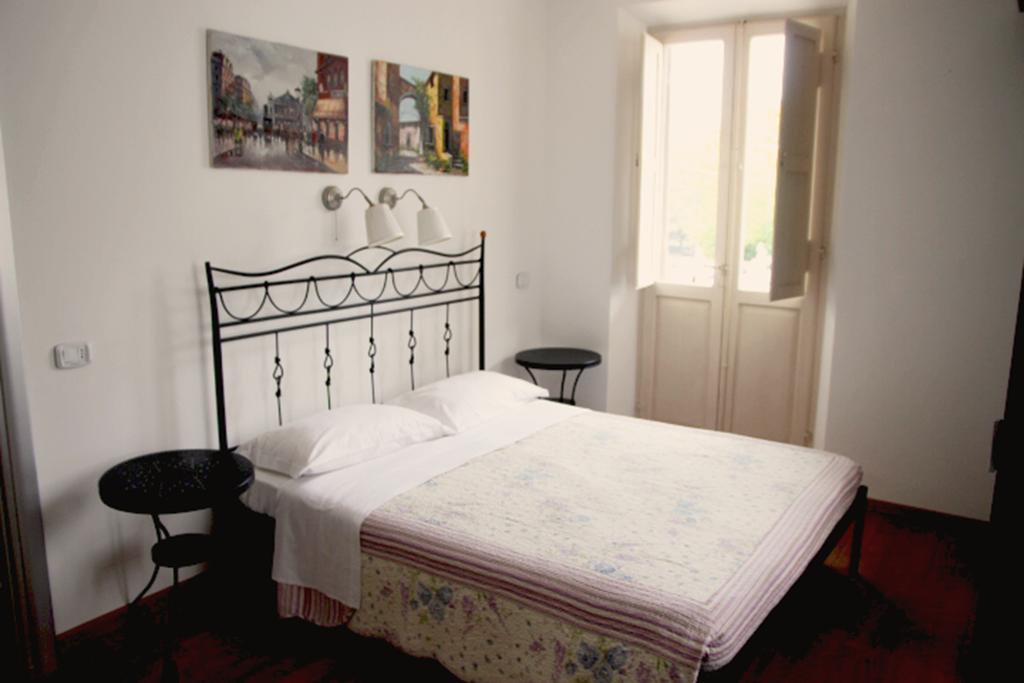 B&B La Luna Dal Borgo Jesi Kültér fotó